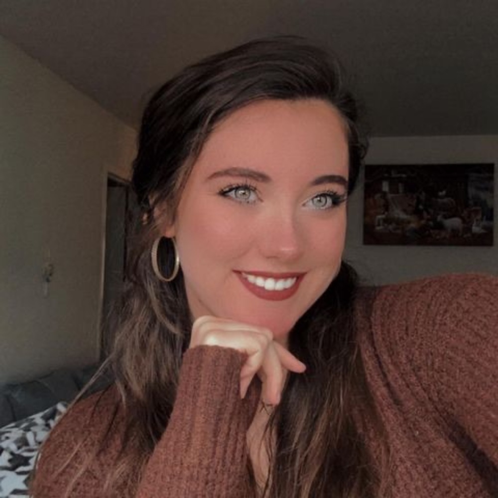 Meet your Posher, Madyson blaire